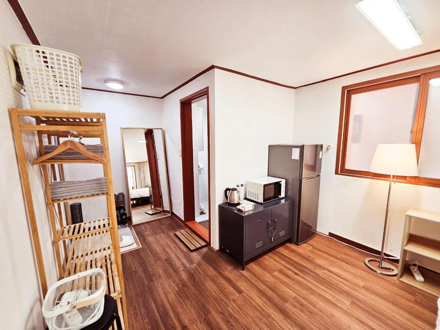 Homestay Youth House Seoul